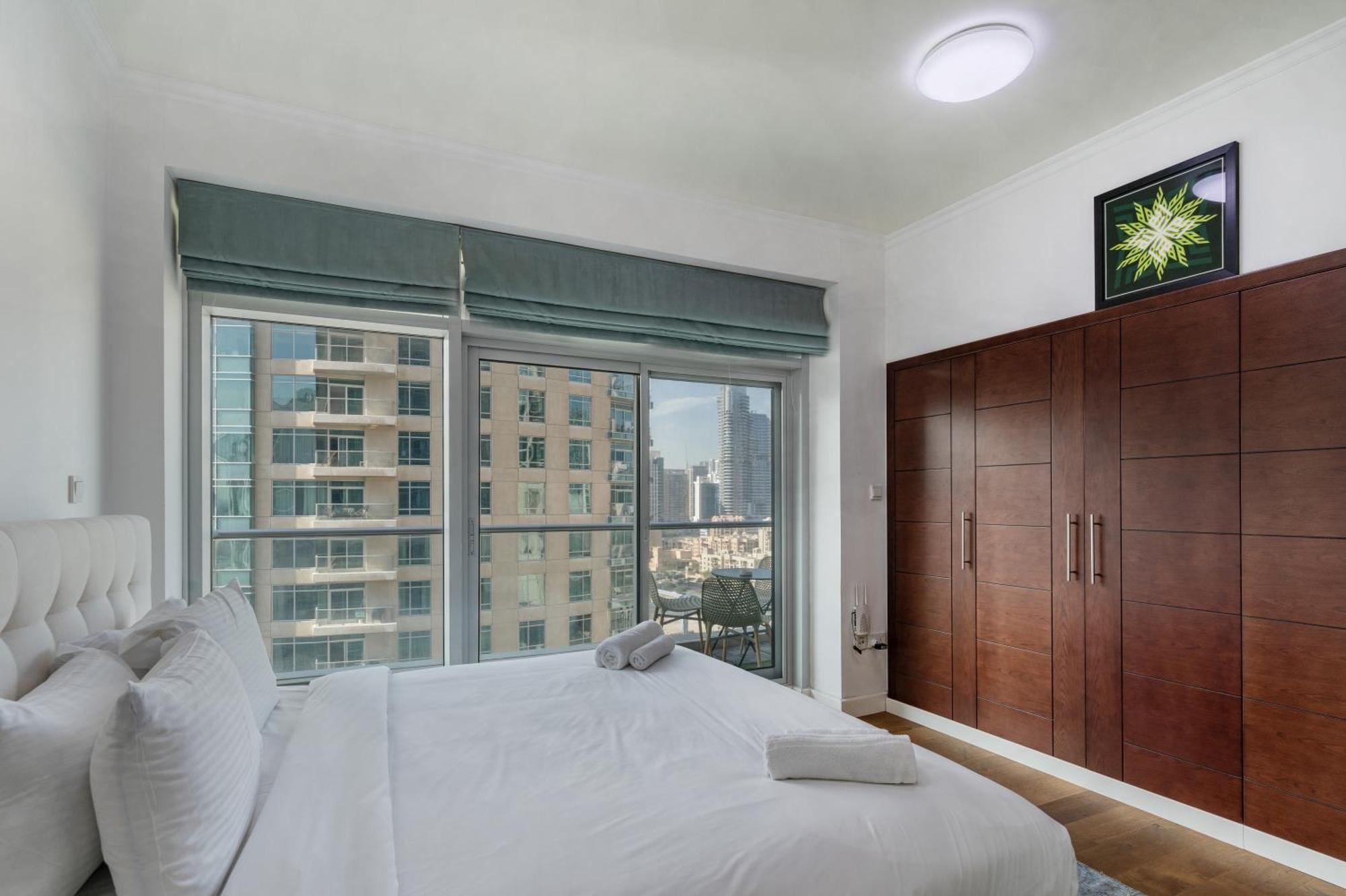Апартаменти Chic 2br Apartment, Prime Location Near Mall - Allsopp&allsopp *